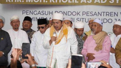 Foto KHR Moh. Kholil As'ad Syamsul Arifin PCC