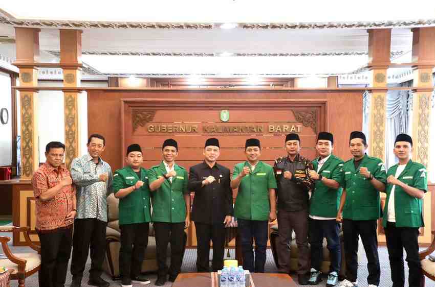 Gubernur Kalbar Ria Norsan bersama GP Ansor Kalbar